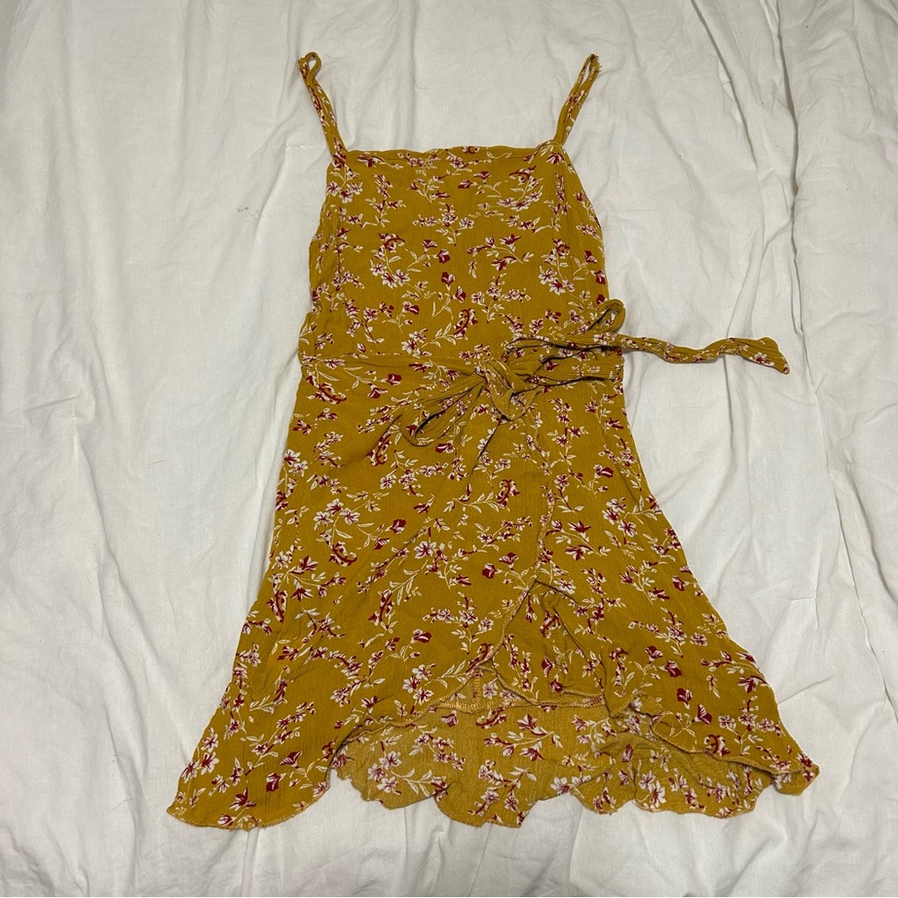 Yellow cross dress